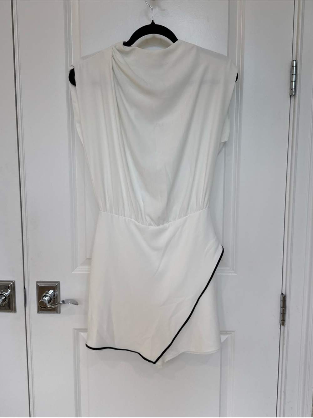 NWT Zara one piece shorts romper-White Sleeveless with Black Trim